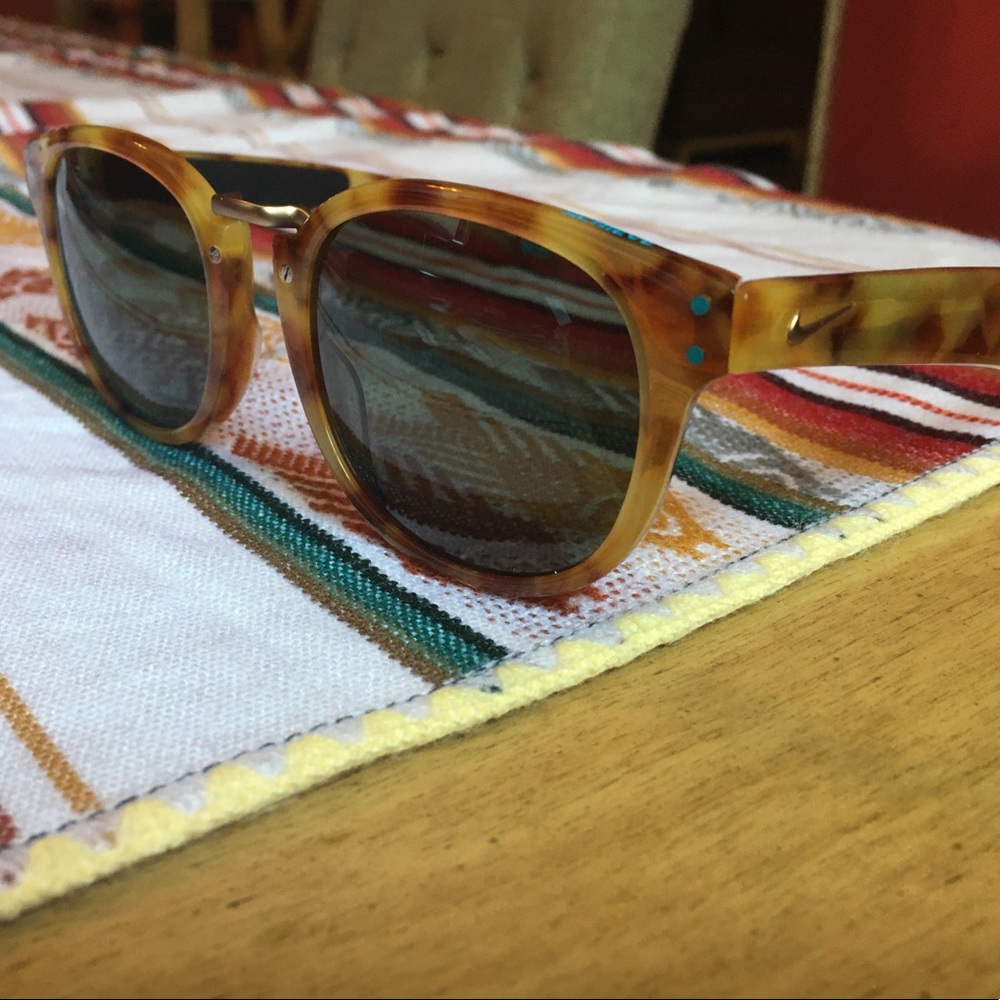 Nike SB sunglasses (new)